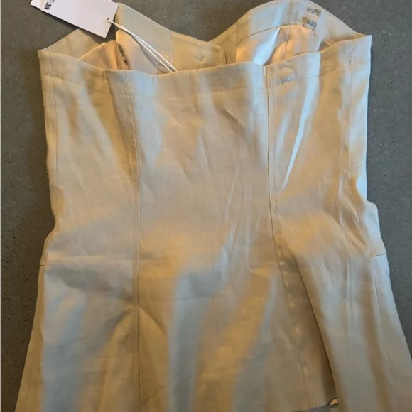 Guess Beige Button-Up Top - Picture 4 of 4